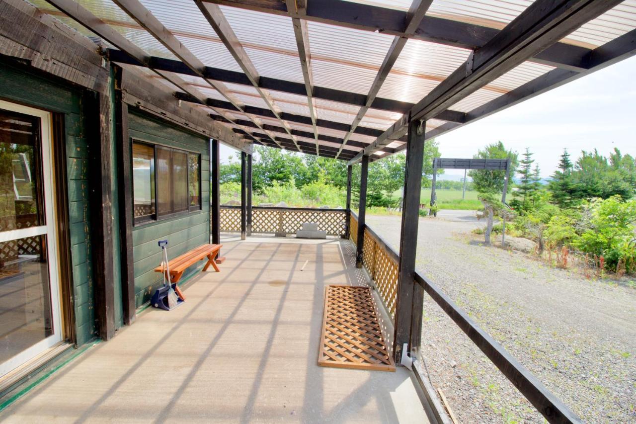 Clione Campground Hostel Шари Екстериор снимка