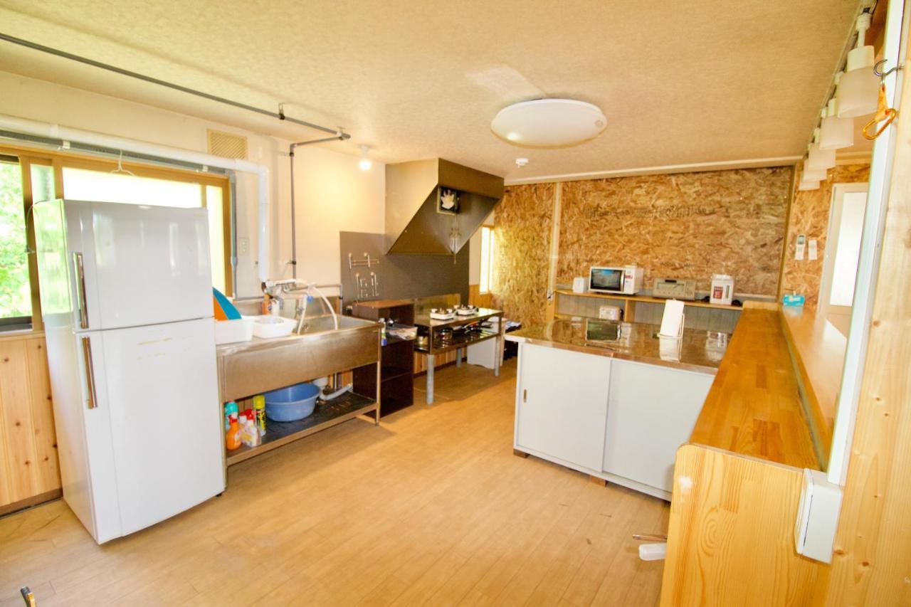 Clione Campground Hostel Шари Екстериор снимка