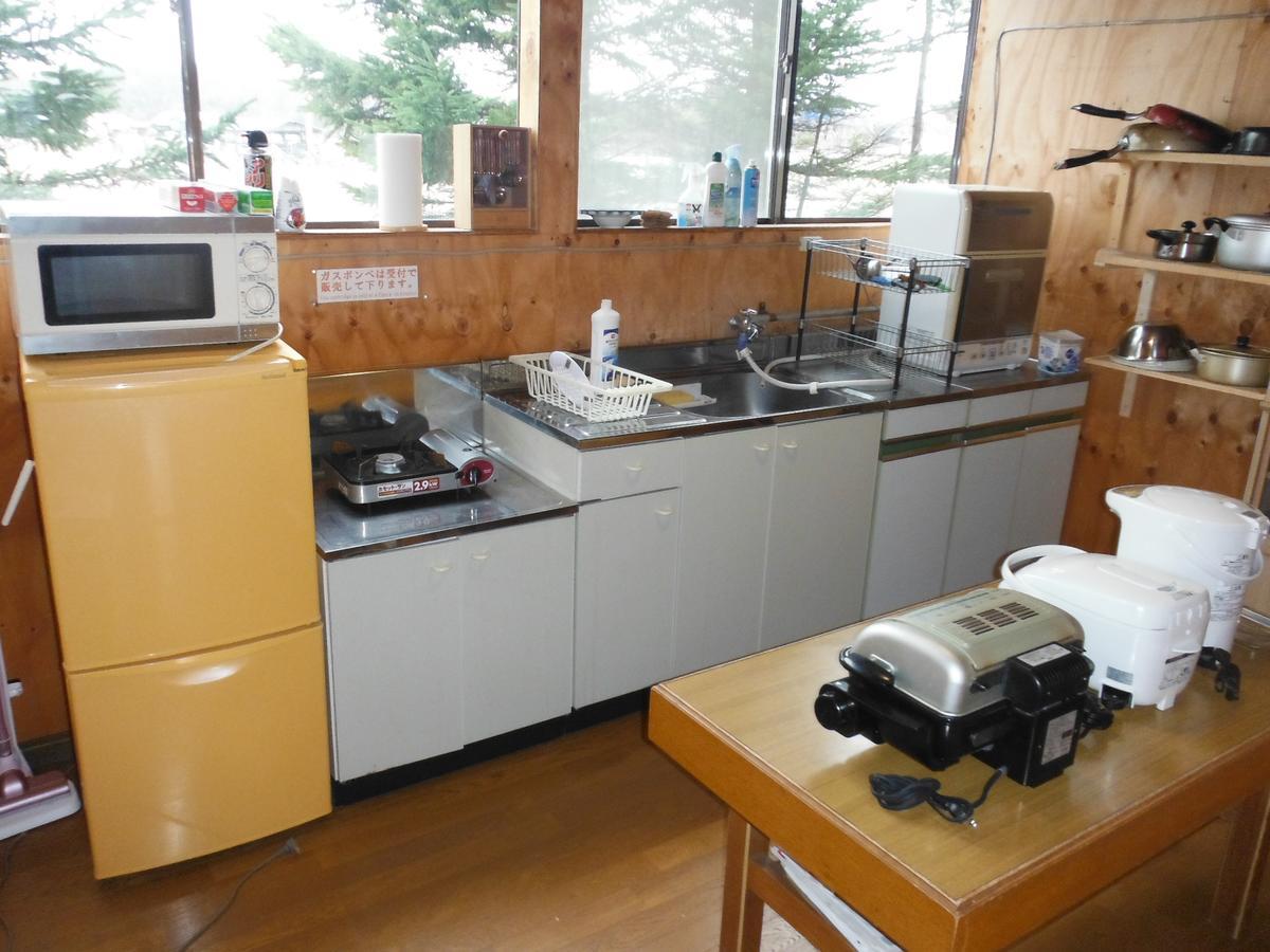 Clione Campground Hostel Шари Екстериор снимка