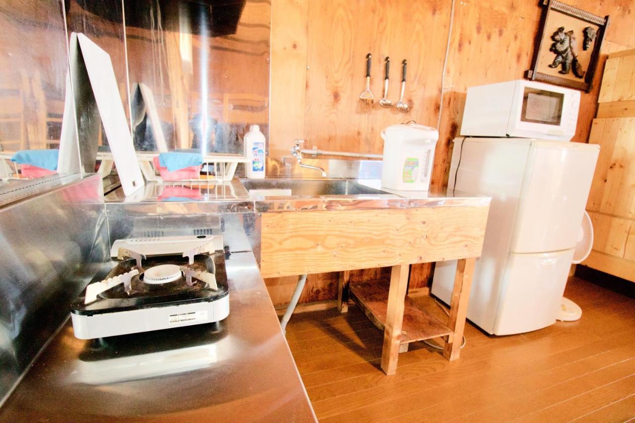 Clione Campground Hostel Шари Екстериор снимка