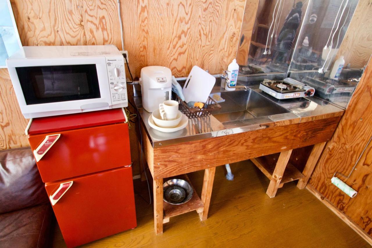 Clione Campground Hostel Шари Екстериор снимка